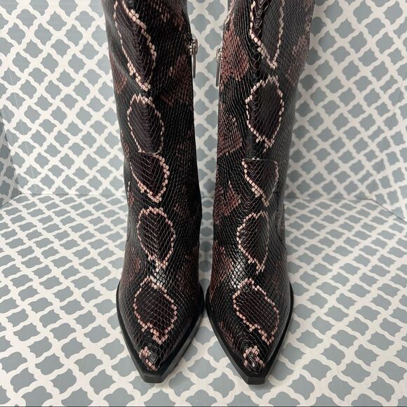 VINCE Camuto Gravana Knee High Boot, Size 5M NWOT - Picture 7 of 16